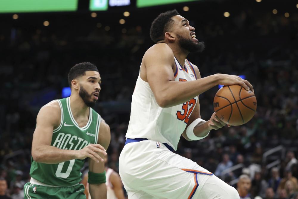 萨巴伦卡两 萨巴伦卡两