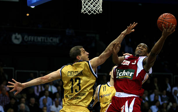 了球迷们关 了球迷们关